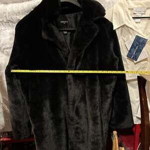 Forever 21 Men Faux Fur Coat, Black M Heavyweight Winter Jacket